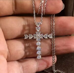Elegant 925 Sterling Silver Cross Pendant Necklace